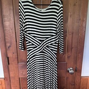 ECI Black and Cream Sheath Dress with Scoop Neck